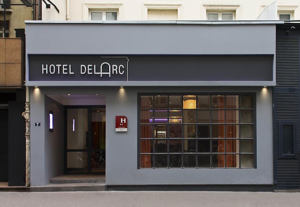 ホテル ドゥラーク パリ エクステリア 写真